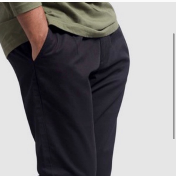 Host Pick! NWT! Clearance 🔥Mens pleated chino pants black - Picture 3 of 3